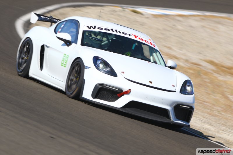 Porsche Cayman GT4