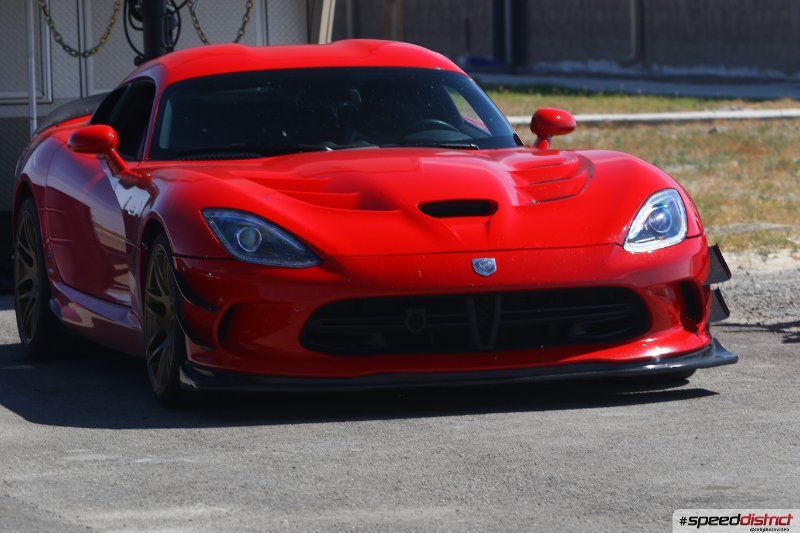 Dodge Viper red