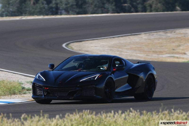 Chevrolet Corvette Z06 black