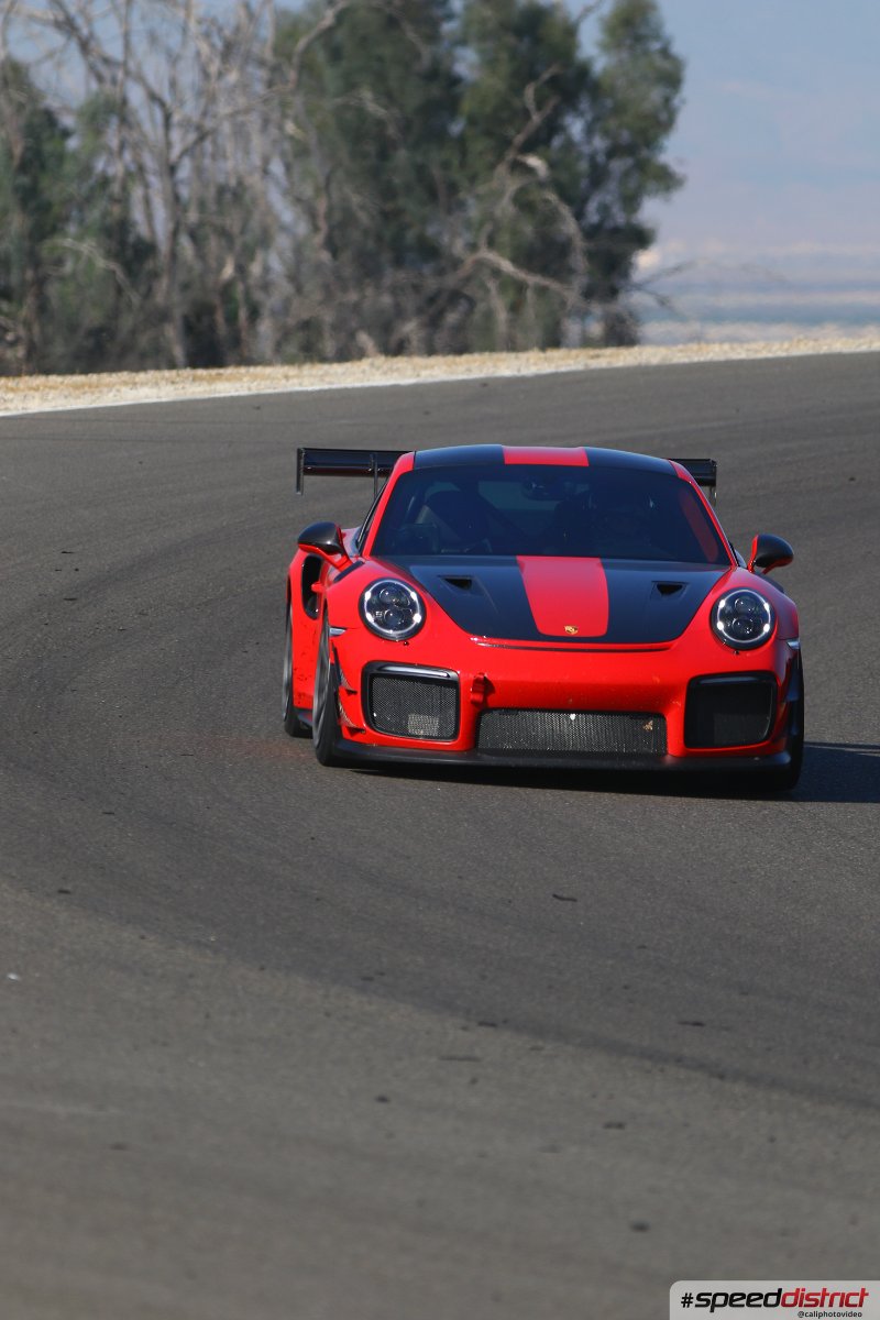 Porsche 911 GT2 RS