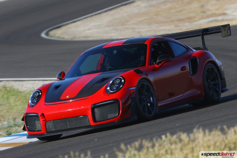 Porsche 911 GT2 RS