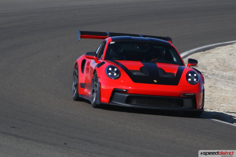 Porsche 911 GT3 RS red