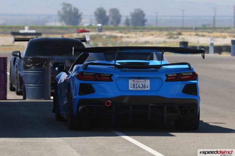 Chevrolet Corvette blue