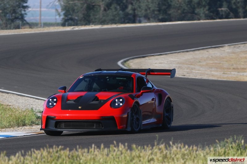 Porsche 911 GT3 RS red