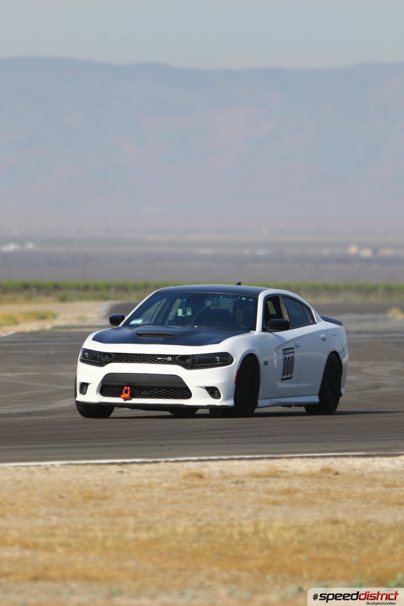 Dodge Charger Hellcat