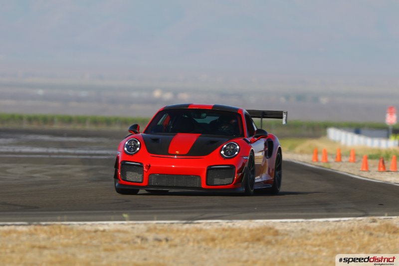 Porsche 911 GT2 RS