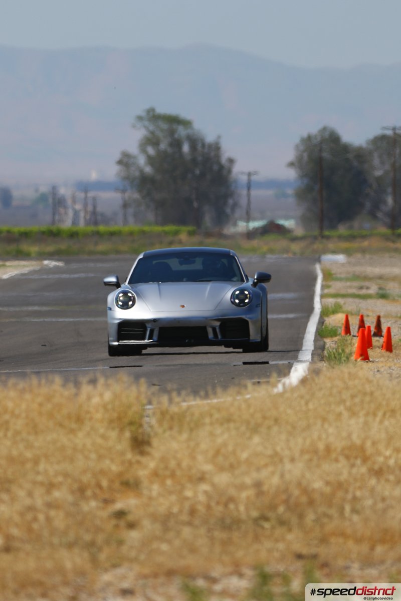 Porsche 911 GT3 silver