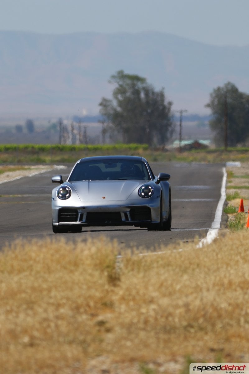 Porsche 911 GT3 silver