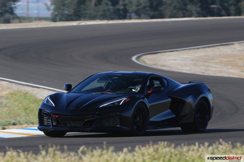 Chevrolet Corvette Z06 black