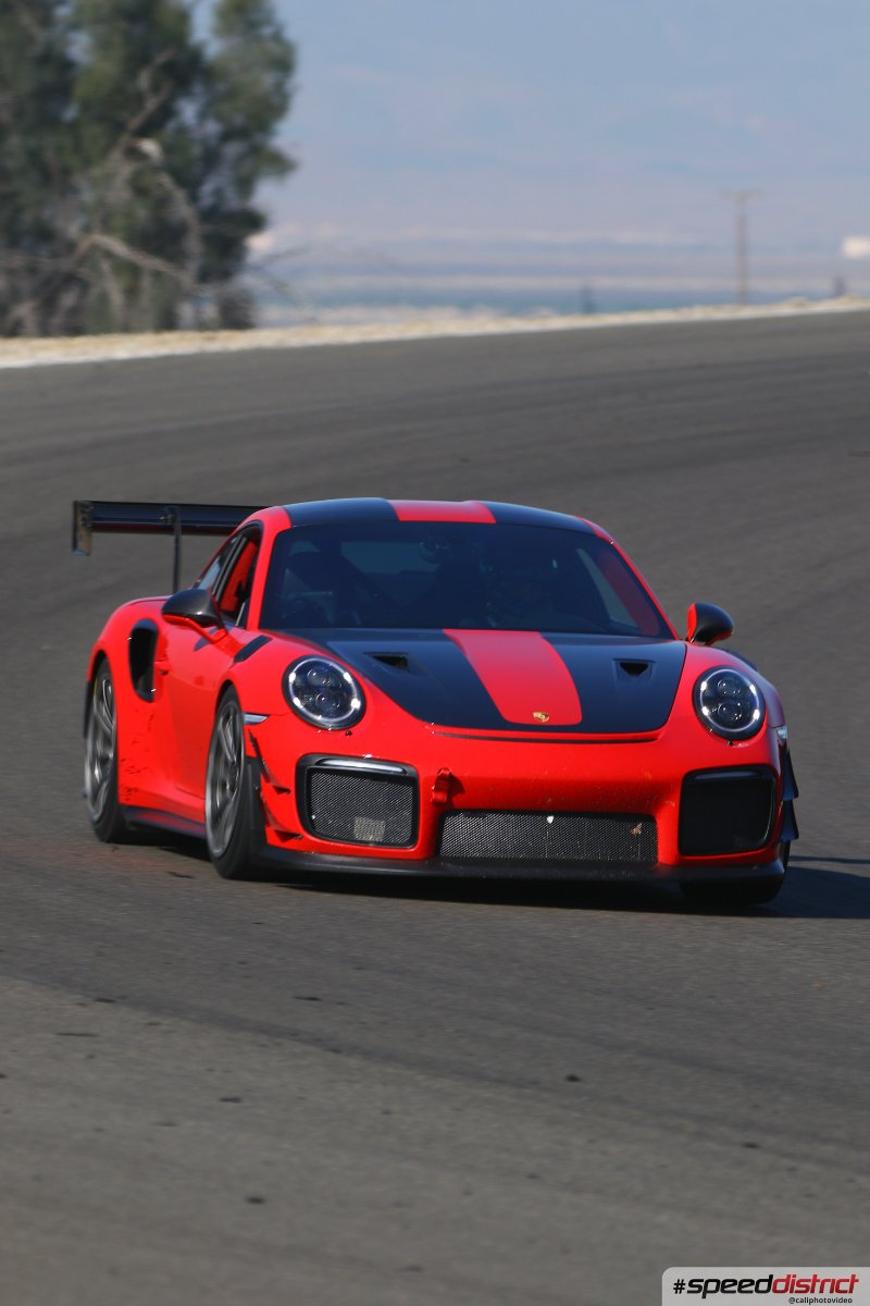 Porsche 911 GT2 RS