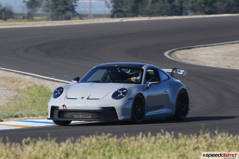 Porsche 911 GT3 RS white