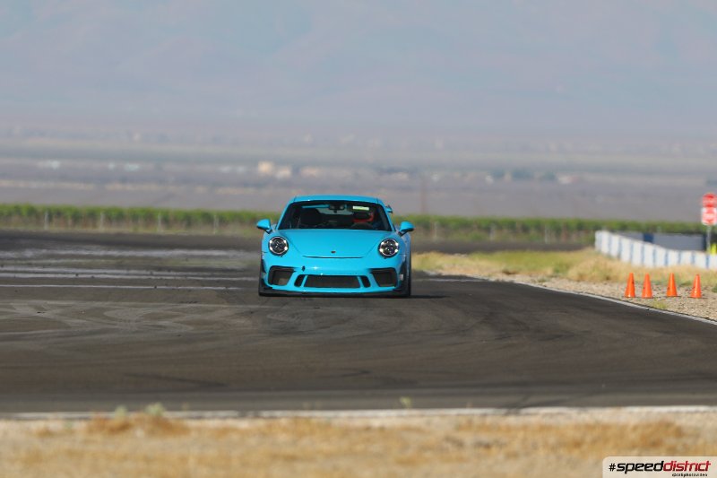 Porsche 911 GT3 RS blue