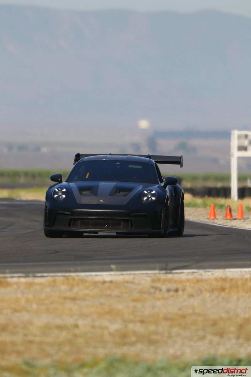 Porsche 911 GT3 RS blue