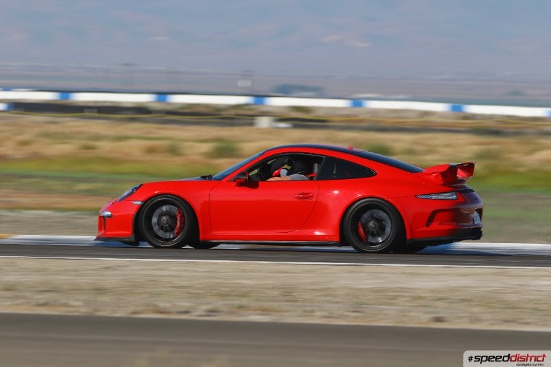 Porsche 911 GT3 red
