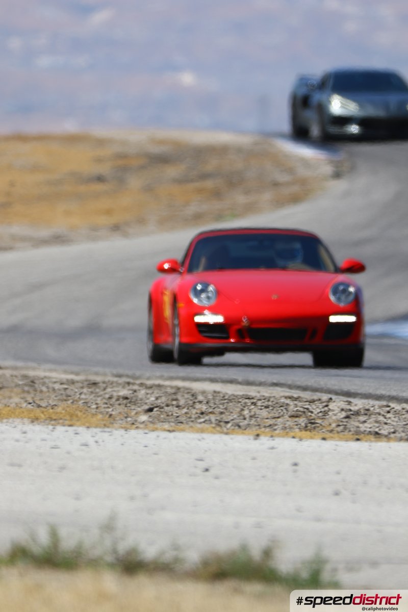 Porsche 911 GT3 red