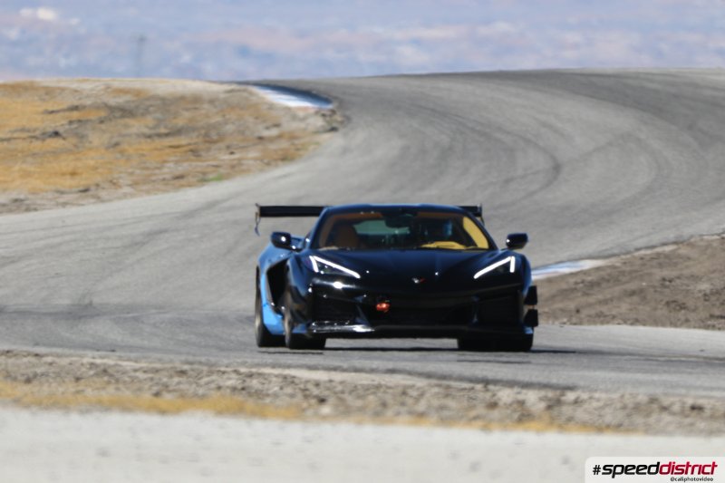 Chevrolet Corvette Z06 blue