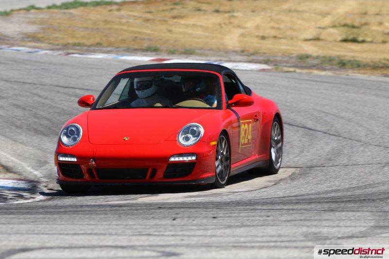 Porsche 911 GT3 red