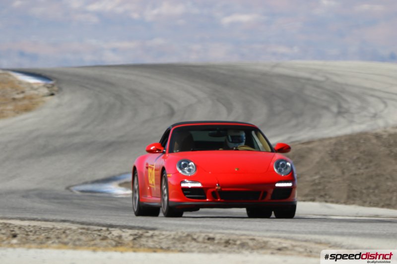 Porsche 911 GT3 red
