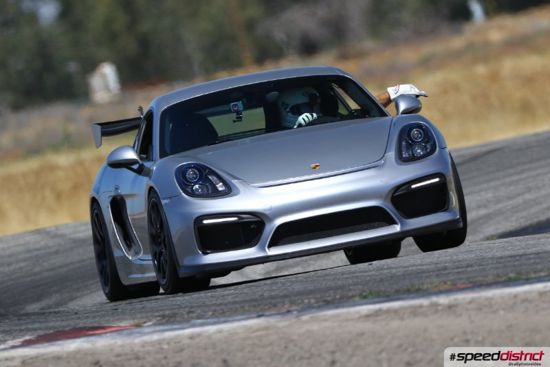 Porsche Cayman GT4
