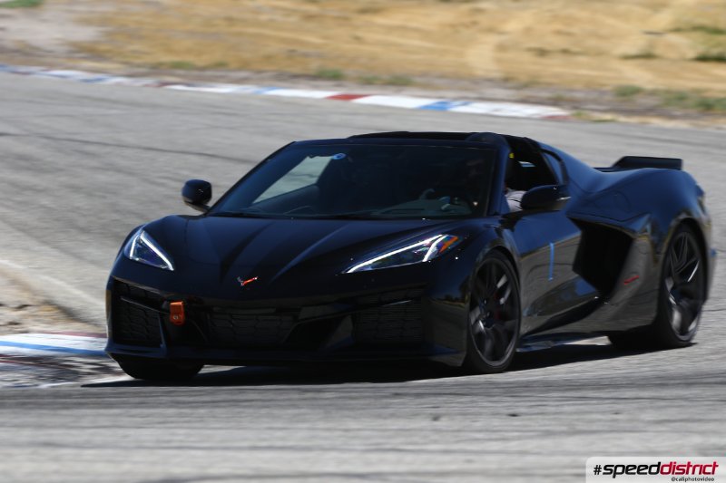 Chevrolet Corvette Z06 black