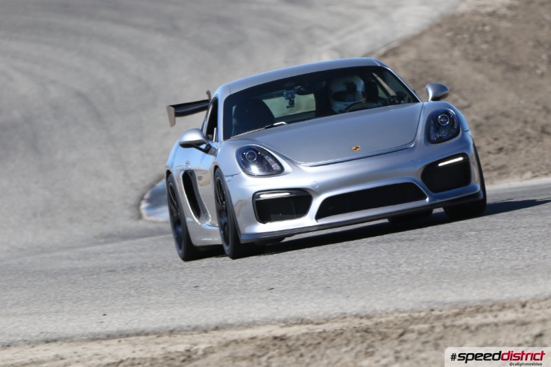 Porsche Cayman GT4