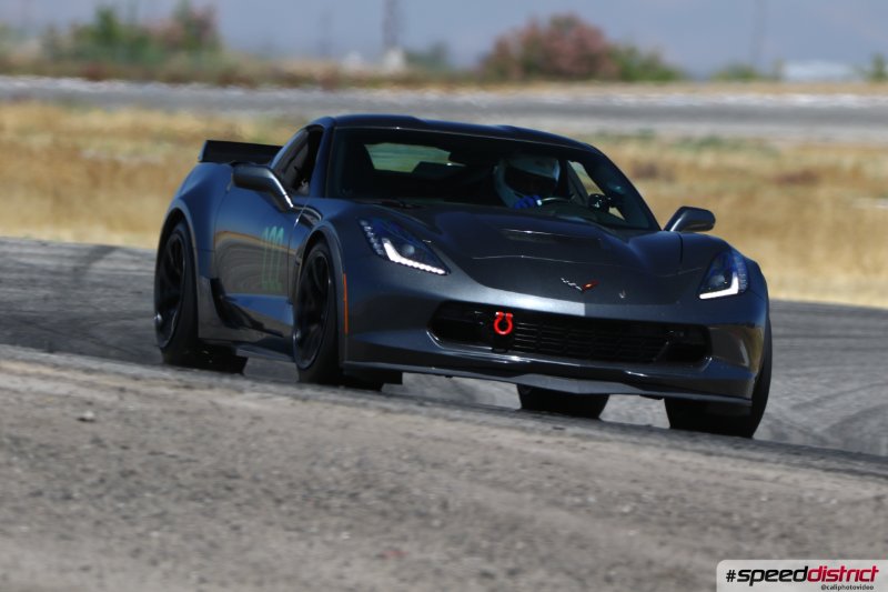 Chevrolet Corvette Z06 gray