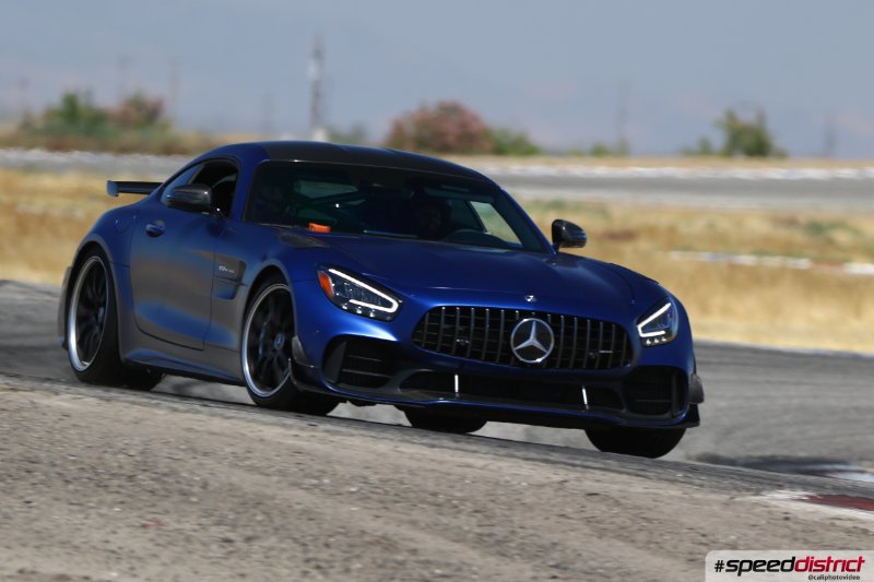 Mercedes GT blue
