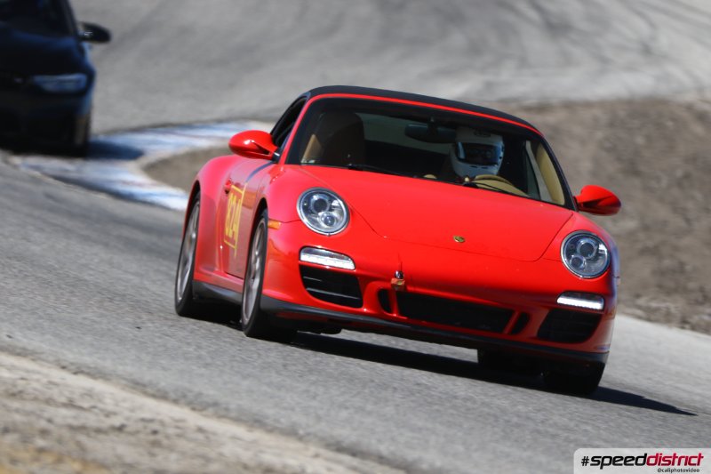 Porsche 911 GT3 red
