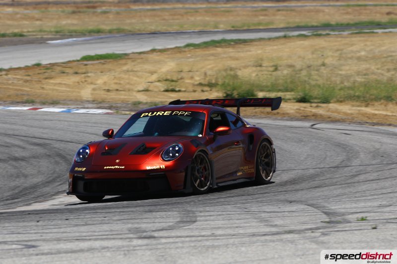Porsche 911 GT3 Cup red