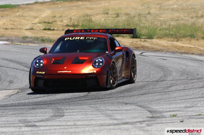 Porsche 911 GT3 Cup red