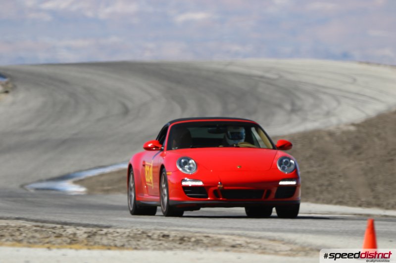 Porsche 911 GT3 red