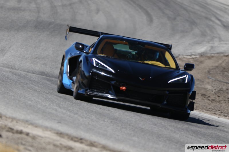 Chevrolet Corvette Z06 blue
