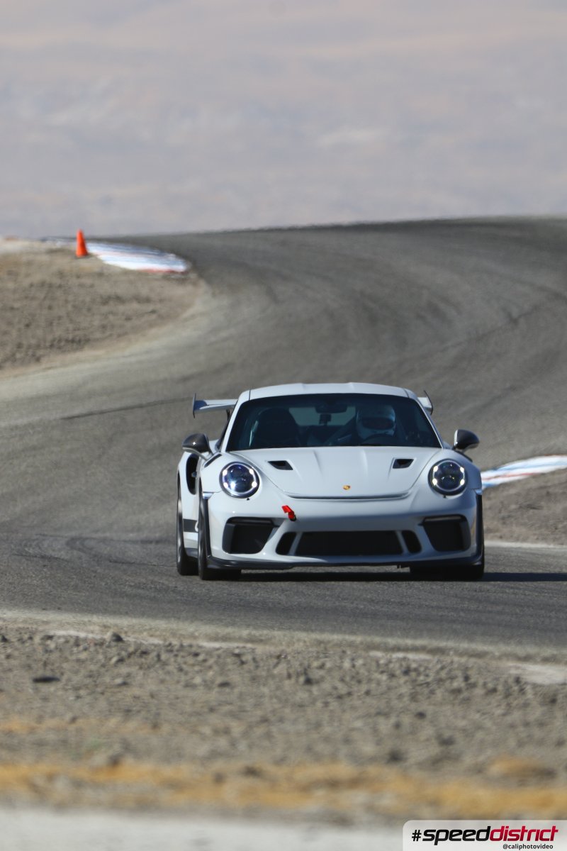 Porsche 911 GT3 RS chalk