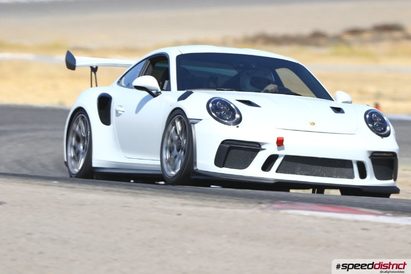 Porsche 911 GT3 RS white