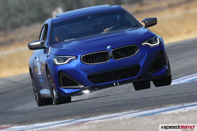 BMW M240i