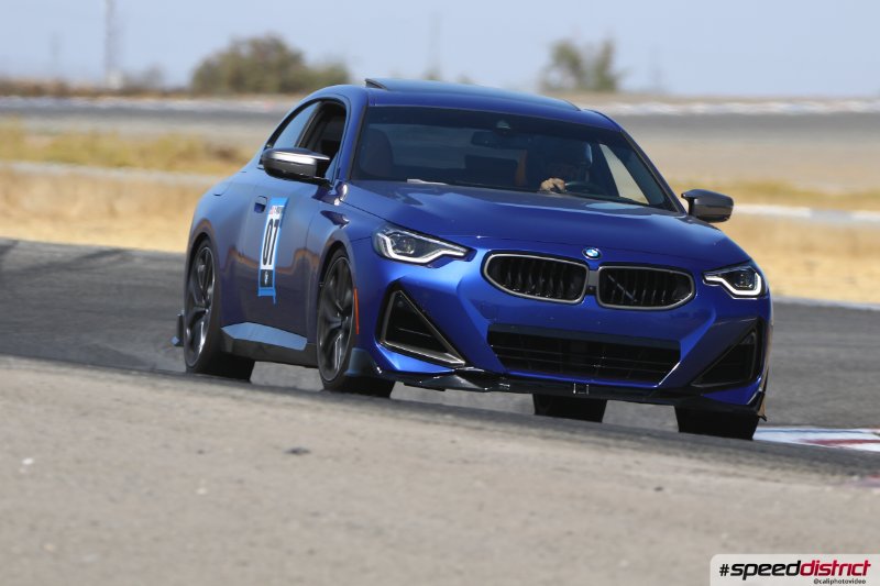 BMW M240i