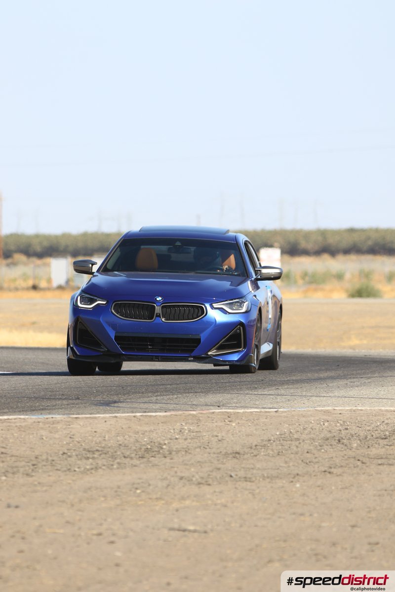 BMW M240i