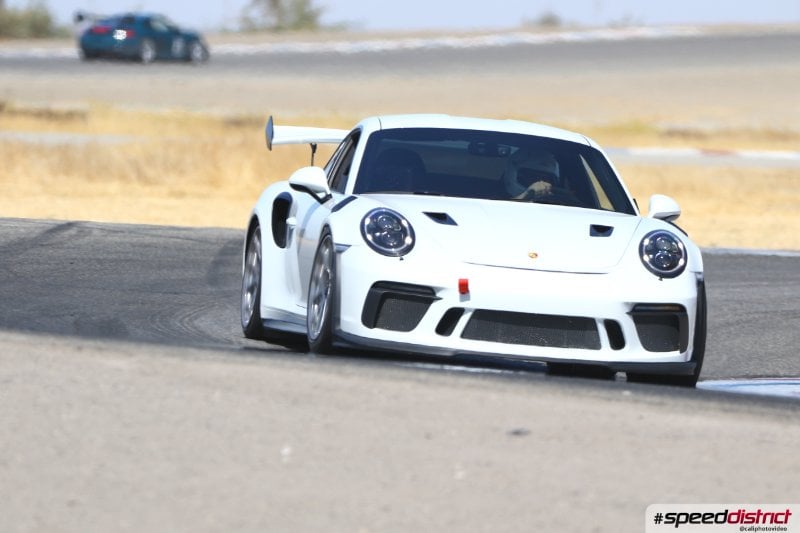 Porsche 911 GT3 RS white