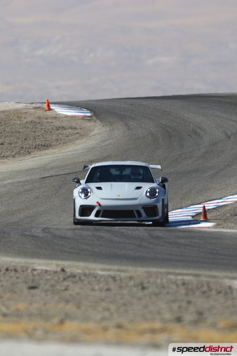 Porsche 911 GT3 RS chalk