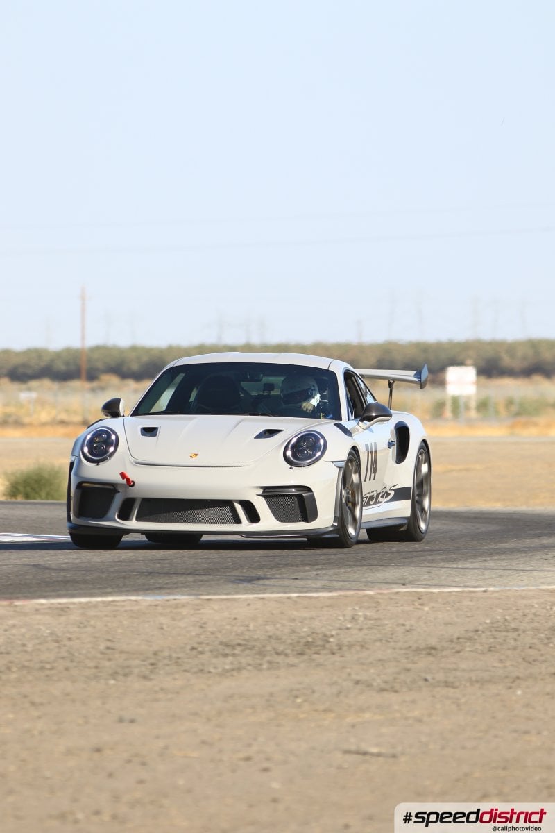 Porsche 911 GT3 RS chalk