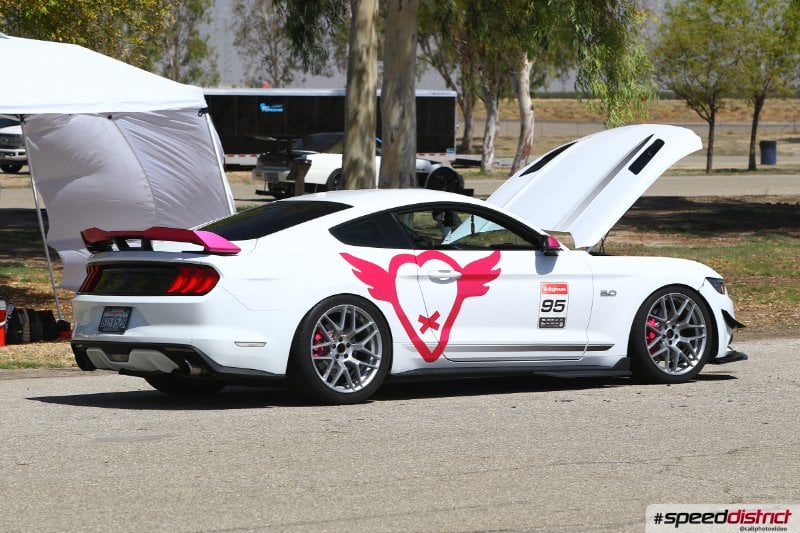 Ford Mustang Oxford White