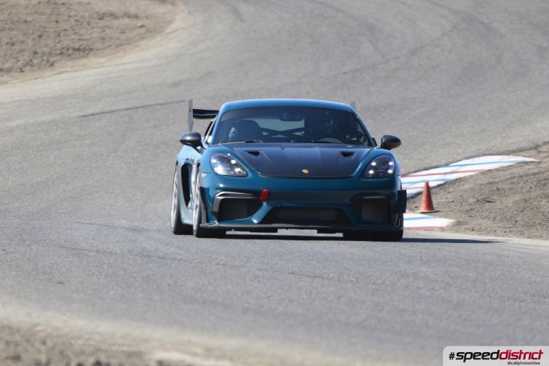 Porsche Cayman GT4 RS