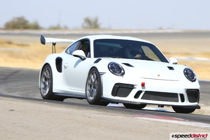 Porsche 911 GT3 RS white