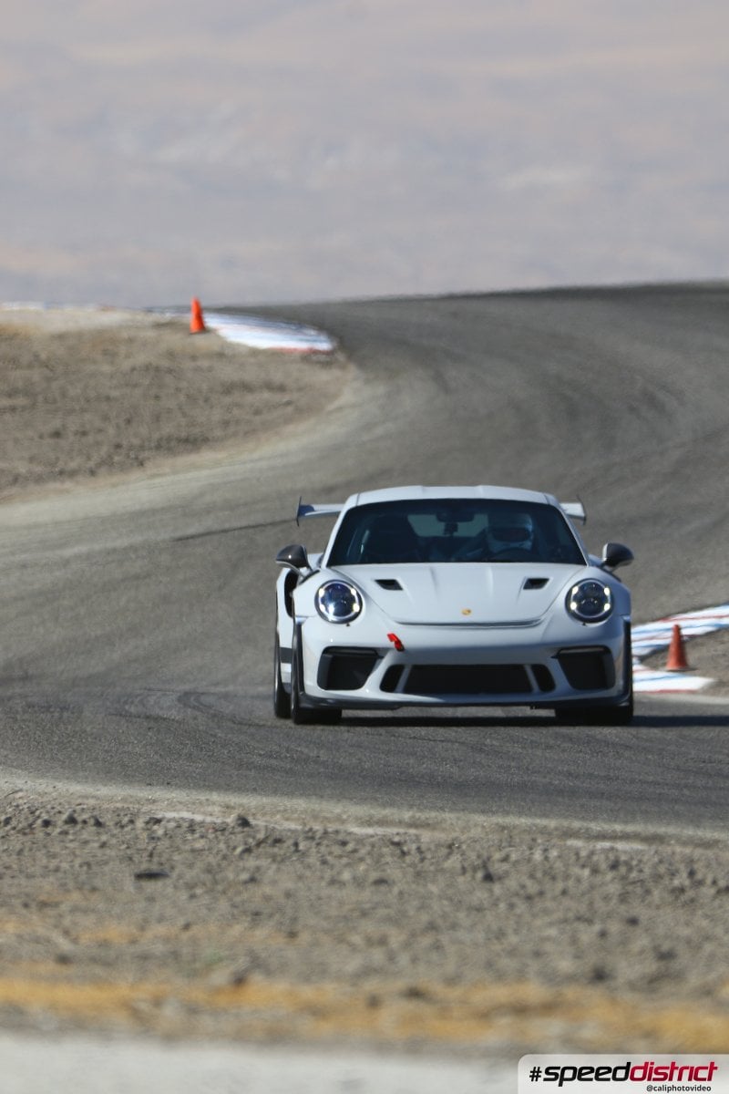 Porsche 911 GT3 RS chalk
