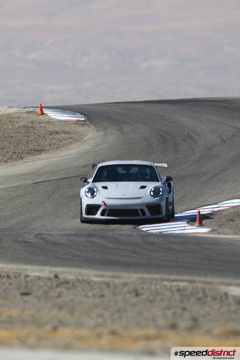 Porsche 911 GT3 RS chalk