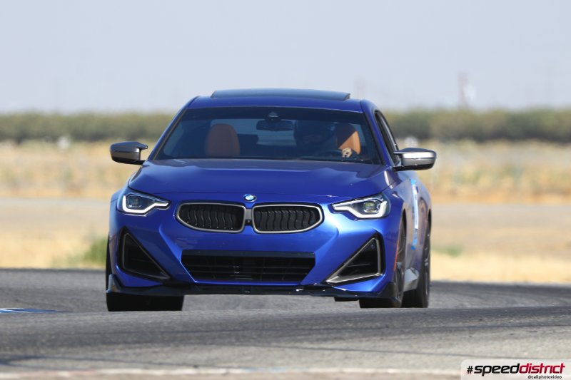 BMW M240i