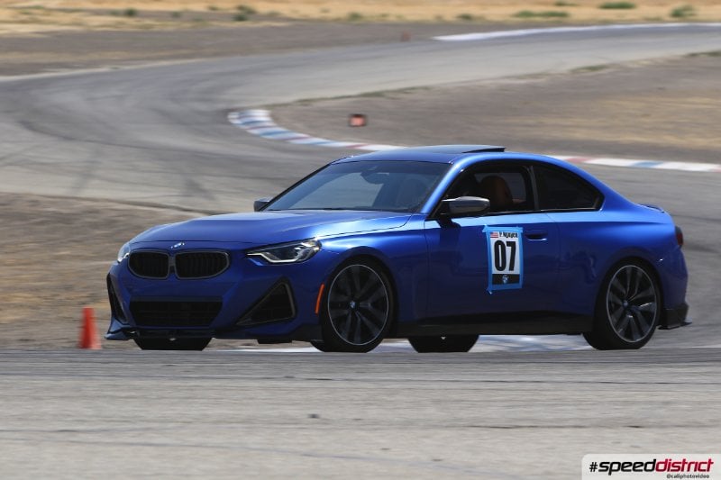 BMW M240i