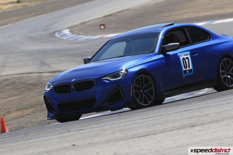 BMW M240i