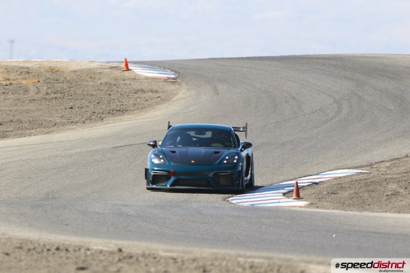 Porsche Cayman GT4 RS