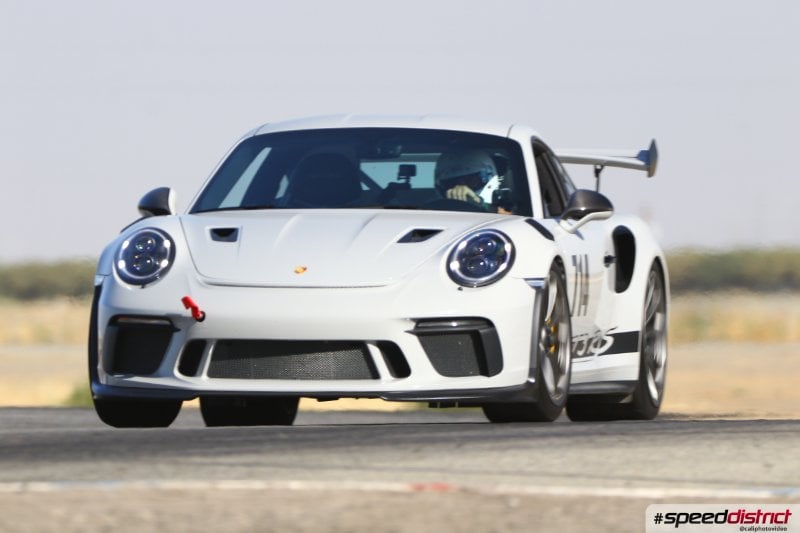 Porsche 911 GT3 RS white